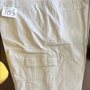 Wrangler Men's Light Tan Cargo Pants